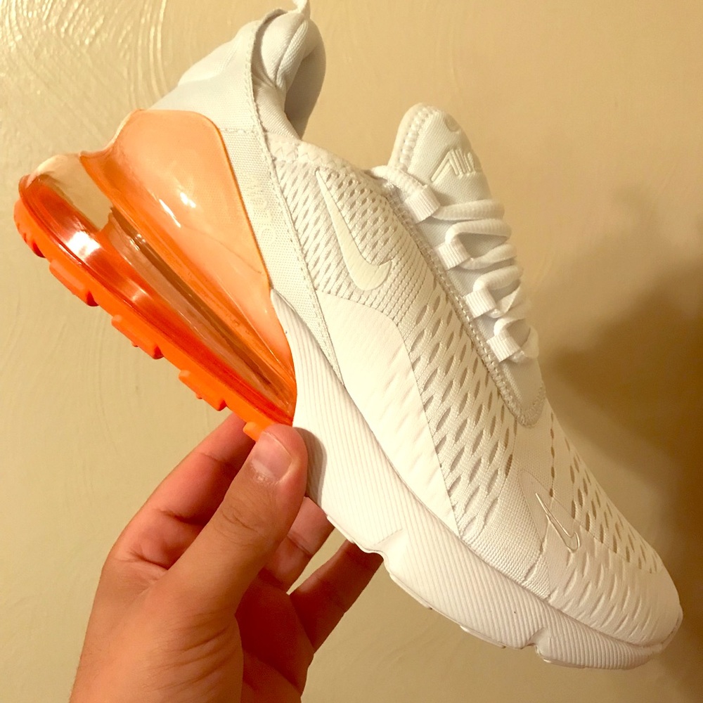 Nike AirMax 270 Size 7 US brand new